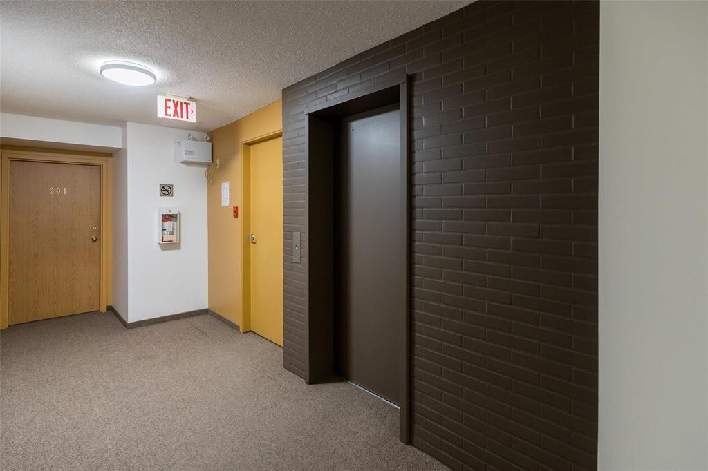 A 204 693 St Anne's Road, Winnipeg, Manitoba  R2N 3T5 - Photo 5 - 202615884
