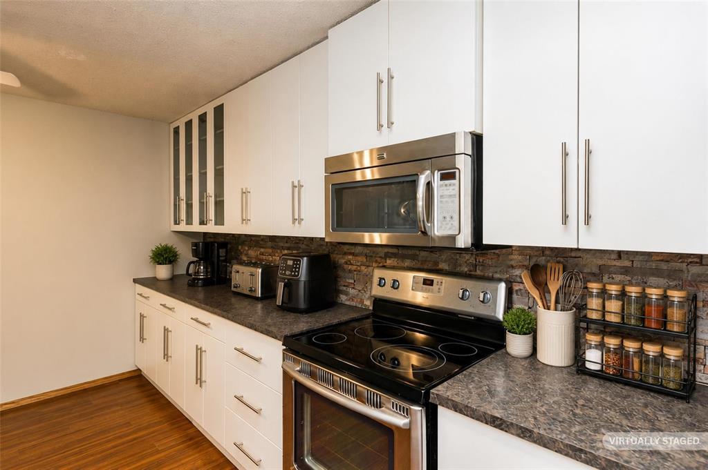 A 204 693 St Anne's Road, Winnipeg, Manitoba  R2N 3T5 - Photo 7 - 202615884