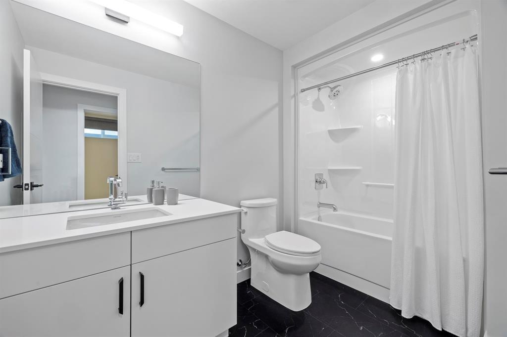51 Siddiqui Ridge, Winnipeg, Manitoba  R3Y 2G8 - Photo 34 - 202618731