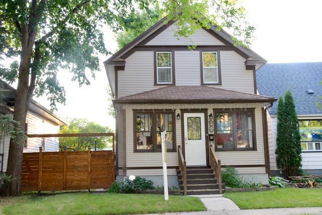 391 De La Morenie Street, Winnipeg, Manitoba  R2H 2Y9 - Photo 0 - 202620594