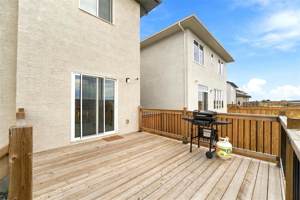 73 Hughes Crescent, Winnipeg, Manitoba  R3Y 2B6 - Photo 32 - 202622907