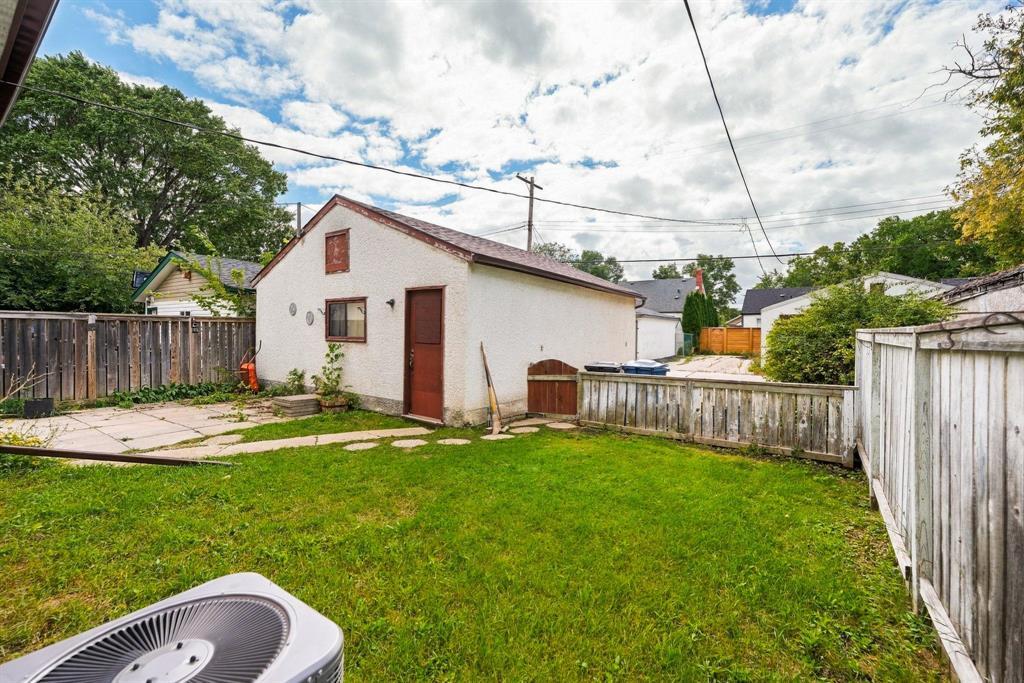 278 Perth Avenue, Winnipeg, Manitoba  R2V 0T5 - Photo 27 - 202622823