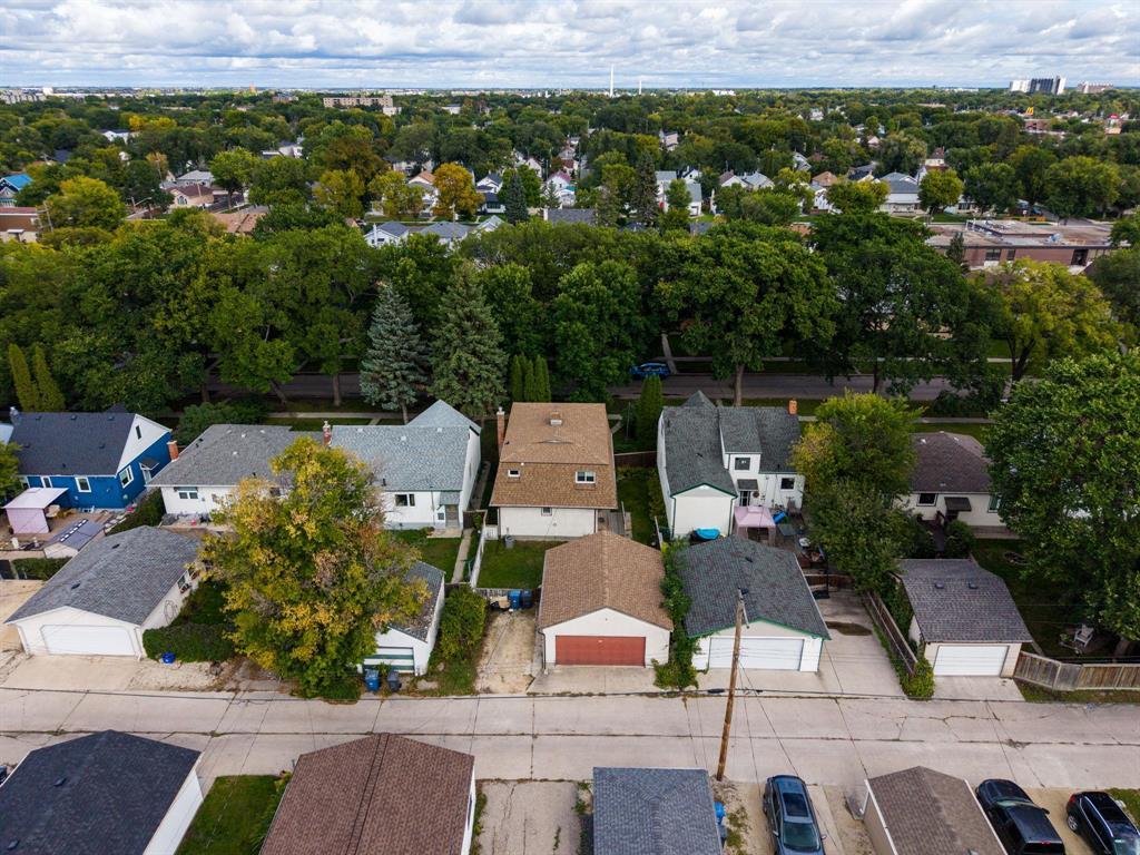 278 Perth Avenue, Winnipeg, Manitoba  R2V 0T5 - Photo 30 - 202622823