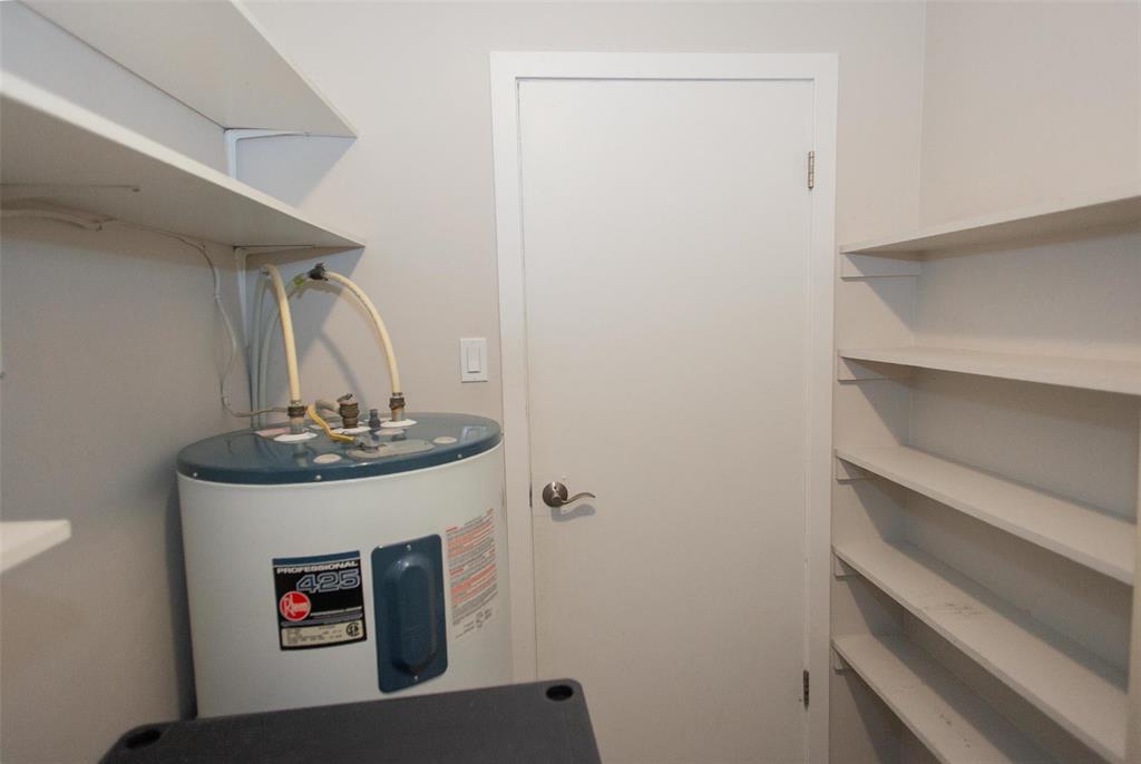 409 Kent Road, Winnipeg, Manitoba  R2L 1Y2 - Photo 13 - 202624726