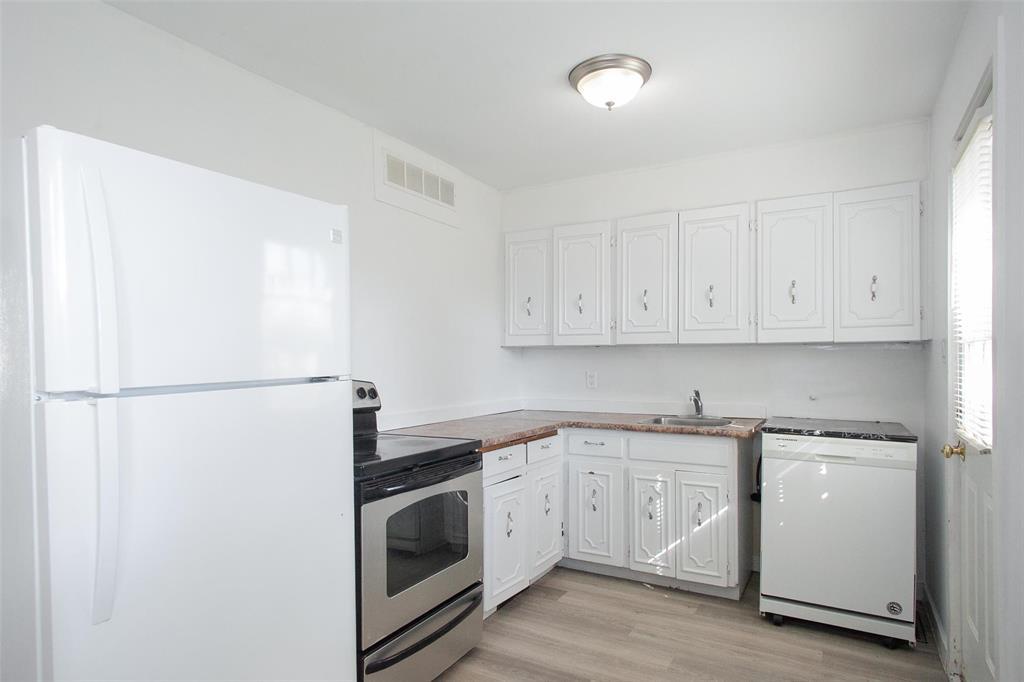 409 Kent Road, Winnipeg, Manitoba  R2L 1Y2 - Photo 7 - 202624726